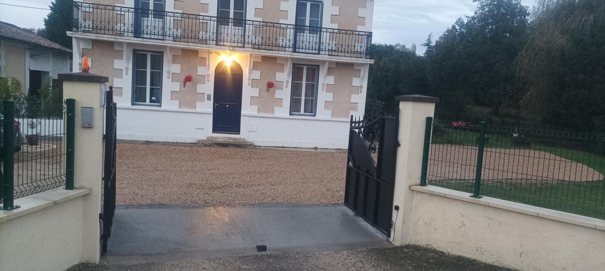 Bed and Breakfast Montplaisir Montendre Exterior foto